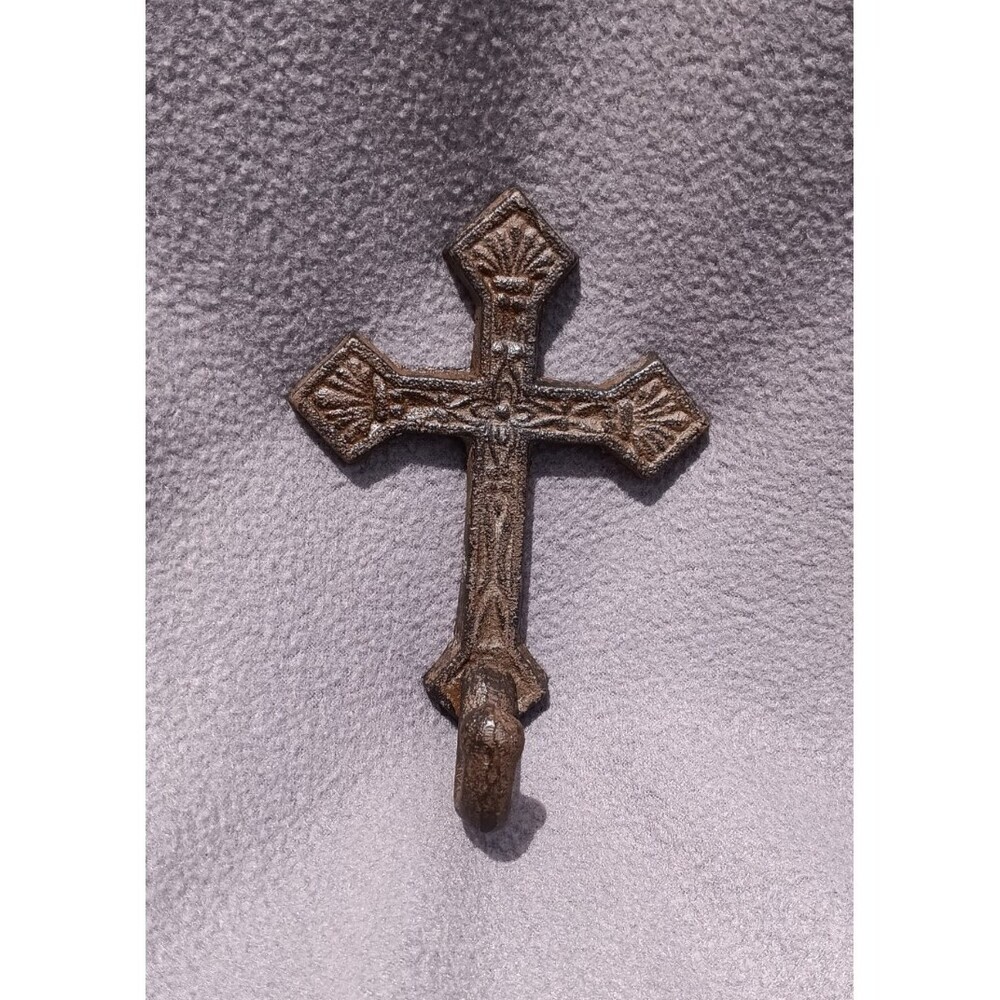 Cross Cast-Iron Wall Hook Rustic Farmhouse Decor 5x3.75x2" Heavy Metal Mount